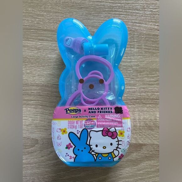 NWT … PEEPS “Hello Kitty And Friends” Large Activity Set - Picture 3 of 4